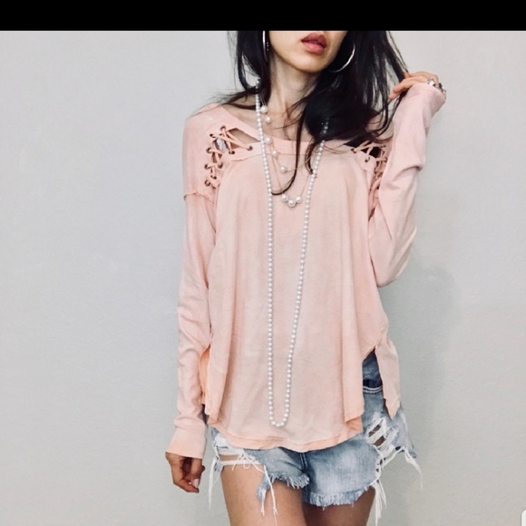 Top Free People Taille Small - Couleur Rose, Style Blouse, Neuf Sans étiquettes